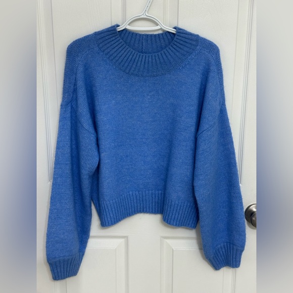American Eagle Snow Stopper Sweater Bright Blue Cropped Knit Medium - Picture 8 of 13